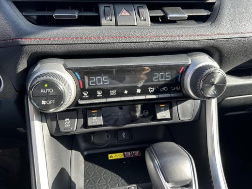 Toyota RAV4 2.5 Plug-in Hybrid AWD Style (Navigatie - Parkeersensoren) ActivLease financial lease
