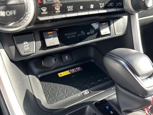 Toyota RAV4 2.5 Plug-in Hybrid AWD Style (Navigatie - Parkeersensoren) ActivLease financial lease