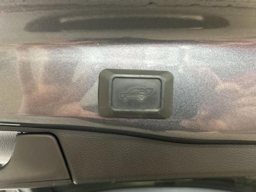 Toyota RAV4 2.5HSD Dynamic ActivLease financial lease