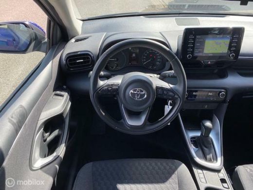 Toyota Yaris 1.5 Hybrid Automaat Trendline 5 deurs , Navigatie , Camera , Climate controle , Cruise Controle ,... ActivLease financial lease