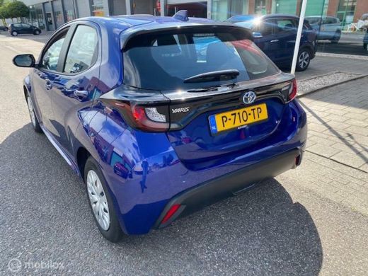 Toyota Yaris 1.5 Hybrid Automaat Trendline 5 deurs , Navigatie , Camera , Climate controle , Cruise Controle ,... ActivLease financial lease