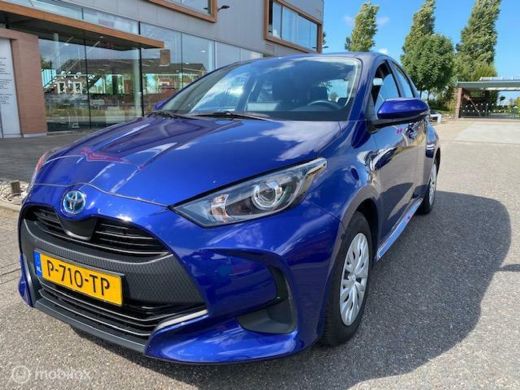 Toyota Yaris 1.5 Hybrid Automaat Trendline 5 deurs , Navigatie , Camera , Climate controle , Cruise Controle ,... ActivLease financial lease