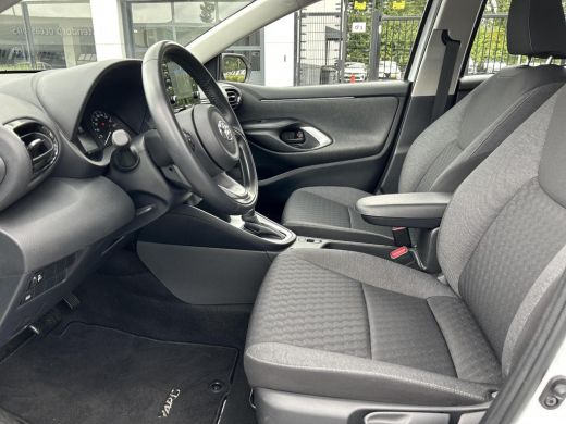 Toyota Yaris 1.5 Hybrid Comfort ActivLease financial lease