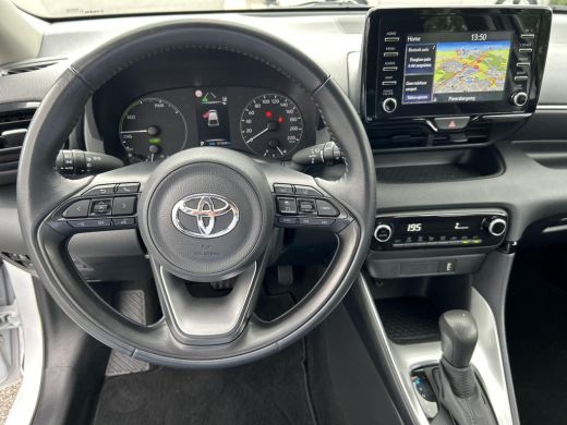 Toyota Yaris 1.5 Hybrid Comfort ActivLease financial lease