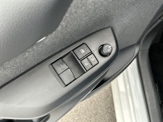 Toyota Yaris 1.5 Hybrid Comfort ActivLease financial lease