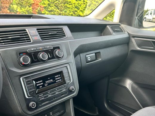 Volkswagen Caddy 2.0 TDI / L1H1 / 1e EIG. / INRICHTING / NAVI / CRUISE / AIRCO / PDC ActivLease financial lease
