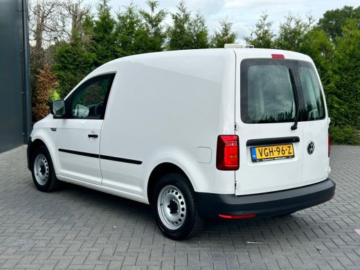 Volkswagen Caddy 2.0 TDI / L1H1 / 1e EIG. / INRICHTING / NAVI / CRUISE / AIRCO / PDC ActivLease financial lease