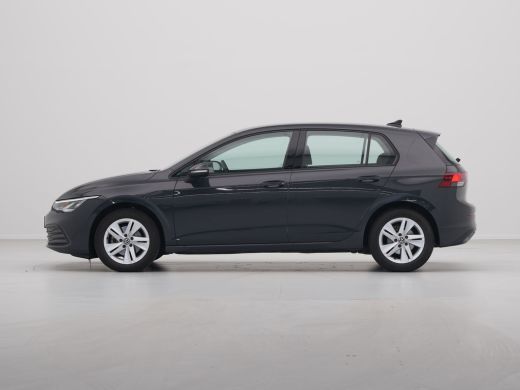Volkswagen Golf 1.0 eTSI 110pk DSG Life Business Navigatie Stoelverwarming Acc Pdc 259 ActivLease financial lease