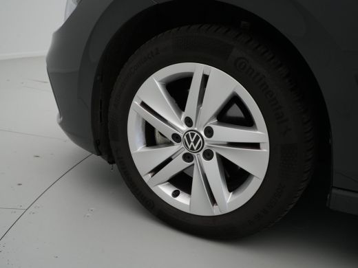 Volkswagen Golf 1.0 eTSI 110pk DSG Life Business Navigatie Stoelverwarming Acc Pdc 292 ActivLease financial lease