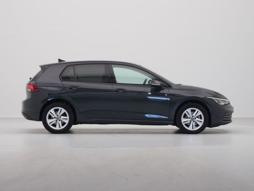 Volkswagen Golf 1.0 eTSI 110pk DSG Life Business Navigatie Stoelverwarming Acc Pdc 292 ActivLease financial lease