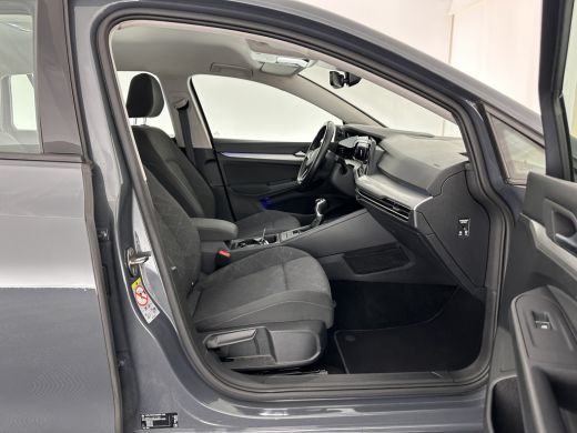 Volkswagen Golf 2.0 TDI Life Business *FULL-LED | DIGI-COCKPIT | NAVI-FULLMAP | COMFORT-SEATS | KEYLESS | DAB+ | ... ActivLease financial lease