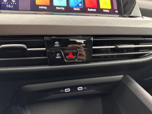 Volkswagen Golf 2.0 TDI Life Business *FULL-LED | DIGI-COCKPIT | NAVI-FULLMAP | COMFORT-SEATS | KEYLESS | DAB+ | ... ActivLease financial lease