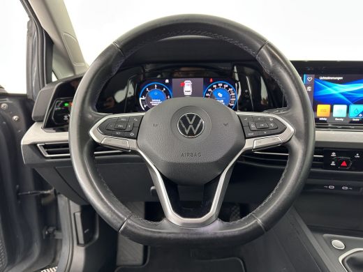 Volkswagen Golf 2.0 TDI Life Business *FULL-LED | DIGI-COCKPIT | NAVI-FULLMAP | COMFORT-SEATS | KEYLESS | DAB+ | ... ActivLease financial lease