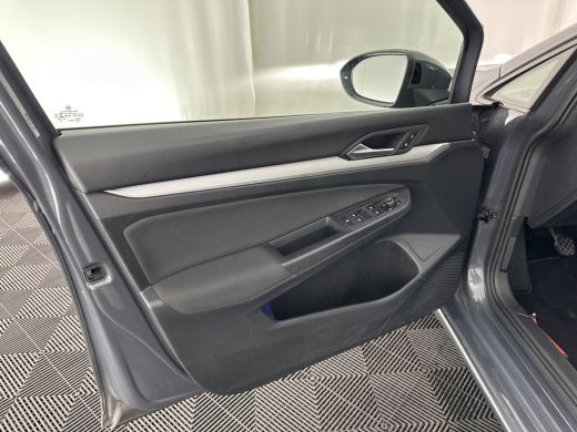 Volkswagen Golf 2.0 TDI Life Business *FULL-LED | DIGI-COCKPIT | NAVI-FULLMAP | COMFORT-SEATS | KEYLESS | DAB+ | ... ActivLease financial lease