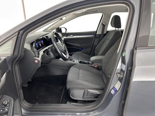 Volkswagen Golf 2.0 TDI Life Business *FULL-LED | DIGI-COCKPIT | NAVI-FULLMAP | COMFORT-SEATS | KEYLESS | DAB+ | ... ActivLease financial lease