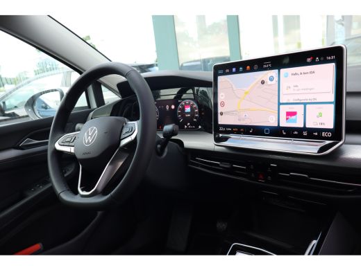 Volkswagen Golf Style Edition eHybrid | 'App-Connect' draadloze smartphone integratie | Afstandscontrolesysteem (... ActivLease financial lease