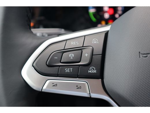 Volkswagen Golf Style Edition eHybrid | 'App-Connect' draadloze smartphone integratie | Afstandscontrolesysteem (... ActivLease financial lease