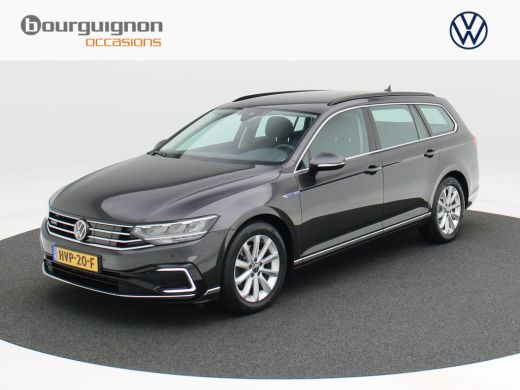 Volkswagen Passat Variant 1.4 TSi 218 Pk Automaat PHEV GTE Business | Carplay | Camera | Navigatiesysteem | Stoelve... Volkswagen Passat Variant 1.4 TSi 218 Pk Automaat PHEV GTE Business | Carplay | Camera | Navigatiesysteem | Stoelve...
