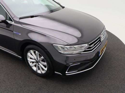 Volkswagen Passat Variant 1.4 TSi 218 Pk Automaat PHEV GTE Business | Carplay | Camera | Navigatiesysteem | Stoelve... ActivLease financial lease
