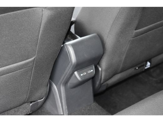 Volkswagen Taigo Life 95pk Camera | Adap.Cruise | Navi by app ActivLease financial lease