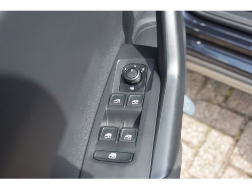 Volkswagen Taigo Life 95pk Camera | Adap.Cruise | Navi by app ActivLease financial lease
