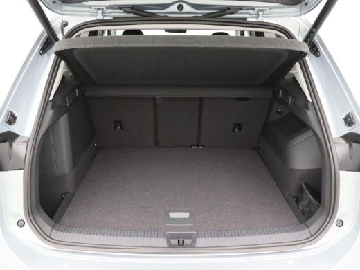 Volkswagen Tiguan 1.5 eHybrid 204 Pk Automaat Life Edition | Full LED | Trekhaak | Navigatie | Winterpakket | Camer... ActivLease financial lease