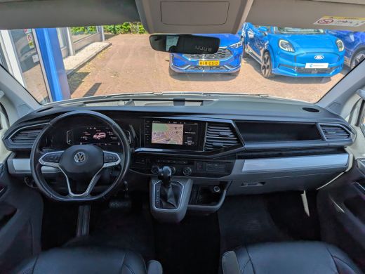 Volkswagen Transporter 2.0 TDI 200pk DSG L2H1 30 Dubbel Cabine Bulli 200pk | Virtual Cockpit | Adaptive Cruise | Leder |... ActivLease financial lease