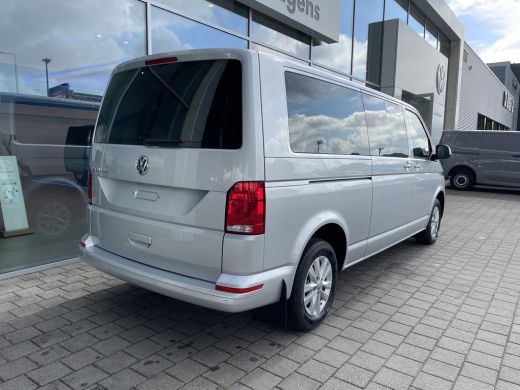 Volkswagen Transporter 2.0 TDI 150PK DSG Caravelle DC Comfortline | Dubbele cabine | Automaat  Prijs excl BTW/BPM grijs ... ActivLease financial lease