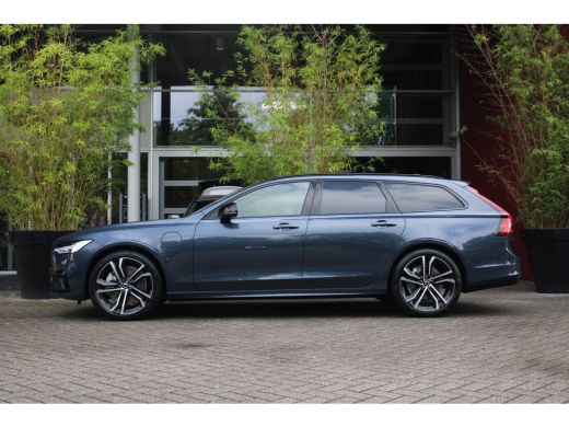 Volvo  V90 2.0 T8 Plug-in hybrid AWD Ultra Dark Executive Edition | Luchtvering | Bowers&Wilkins | Massage |... ActivLease financial lease