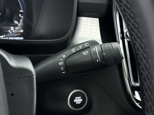 Volvo  XC40 1.5 T4 Recharge Inscription Expression | PDC + Camera | Elektrische achterklep | 19 inch LM | Sto... ActivLease financial lease