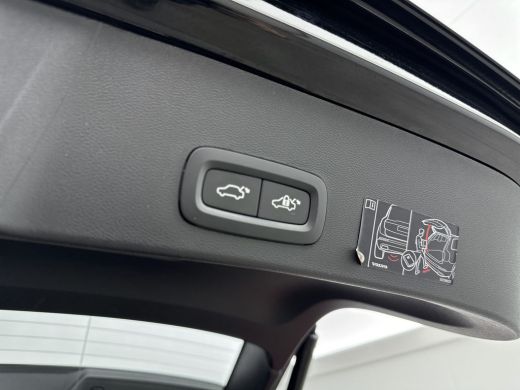 Volvo  XC40 1.5 T4 Recharge Inscription Expression | PDC + Camera | Elektrische achterklep | 19 inch LM | Sto... ActivLease financial lease