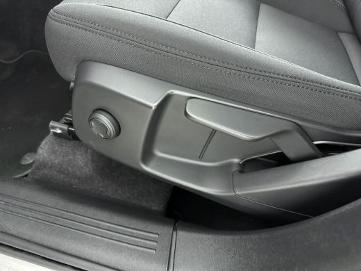 Volvo  XC40 1.5 T4 Recharge Inscription Expression | PDC + Camera | Elektrische achterklep | 19 inch LM | Sto... ActivLease financial lease