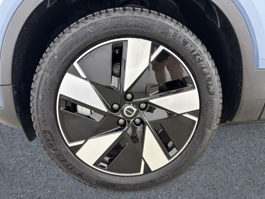 Volvo  XC40 Single Motor Extended Range Core 82 kWh | Leder/Nubuck | Trekhaak | Stoel/stuurverwarming | Warmt... ActivLease financial lease