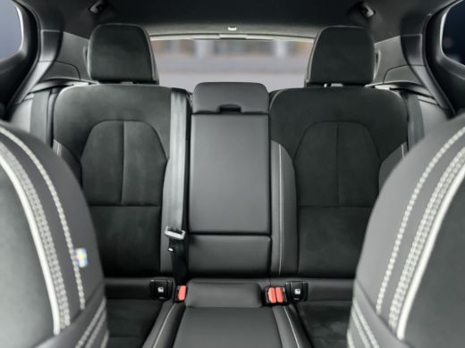 Volvo  XC40 Single Motor Extended Range Core 82 kWh | Leder/Nubuck | Trekhaak | Stoel/stuurverwarming | Warmt... ActivLease financial lease