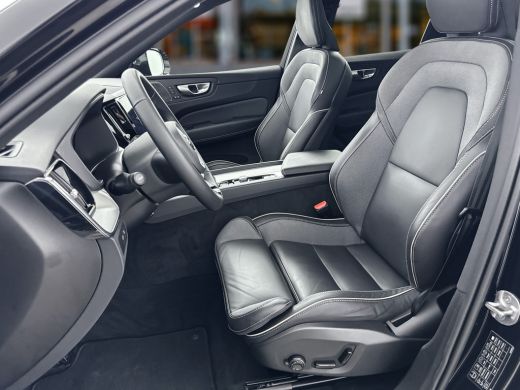 Volvo  XC60 T8 Recharge AWD Plus Black Edition | 21" | Head-up | Harman Kardon | 360 Camera | Panoramadak | E... ActivLease financial lease
