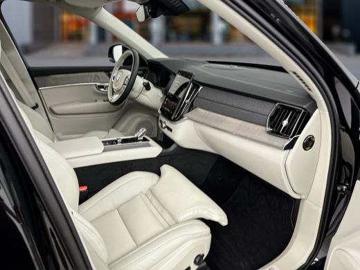 Volvo  XC90 T8 Recharge AWD Ultra Dark | Facelift | 21" | Geventileerd Nappa Leder | Massagestoelen | 360 Cam... ActivLease financial lease