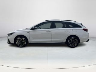 Hyundai i30 Wagon 1.5 T-GDi MHEV N Line | Achteruitrijcamera | Stoel/stuurverwarming | Stoelgeheugen | Half l...