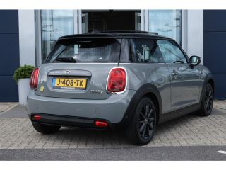 Mini Electric Yours 33 kWh | BTW Auto | Harman & Kardon | HUD | Pano | Stoelverwarming | Cruise Control | Camer...