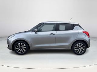 Suzuki Swift 1.2 Style Smart Hybrid Climate Control | Navigatiesysteem | Verwarmbare buitenspiegels | Adaptiev...