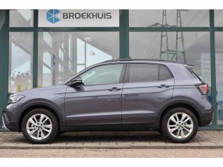 Volkswagen T-Cross Life Edition Inclusief €2000,- inruilvoordeel | 'App-Connect' draadloze smartphone integratie | A...