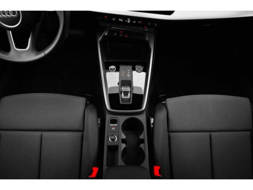 Audi A3 Sportback 30 TFSI advanced edition Achteruitrijcamera | Cruise control | LED-koplampen | Stoelver... ActivLease financial lease