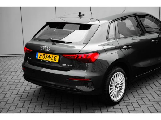 Audi A3 Sportback 30 TFSI advanced edition Achteruitrijcamera | Cruise control | LED-koplampen | Stoelver... ActivLease financial lease