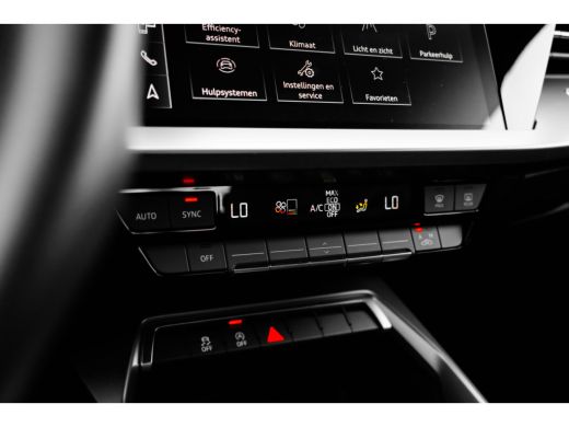 Audi A3 Sportback 30 TFSI advanced edition Achteruitrijcamera | Cruise control | LED-koplampen | Stoelver... ActivLease financial lease