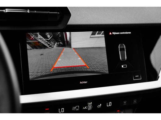 Audi A3 Sportback 30 TFSI advanced edition Achteruitrijcamera | Cruise control | LED-koplampen | Stoelver... ActivLease financial lease