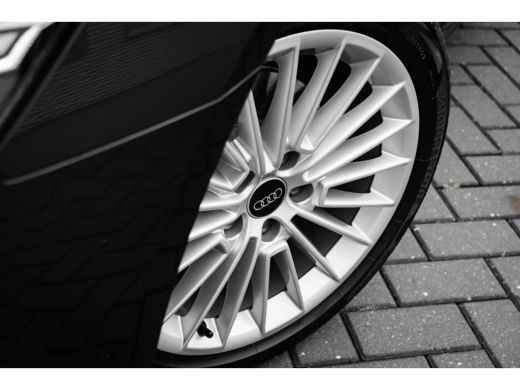 Audi A3 Sportback 30 TFSI advanced edition Achteruitrijcamera | Cruise control | LED-koplampen | Stoelver... ActivLease financial lease