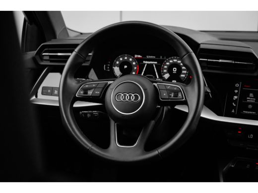 Audi A3 Sportback 30 TFSI advanced edition Achteruitrijcamera | Cruise control | LED-koplampen | Stoelver... ActivLease financial lease