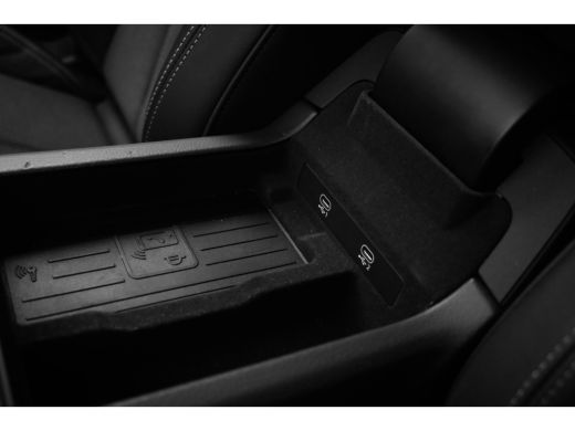 Audi A6 Avant 40 TFSI S edition Competition Elek. stoelen | Camera achter | Sfeerverlichting | Adaptieve ... ActivLease financial lease