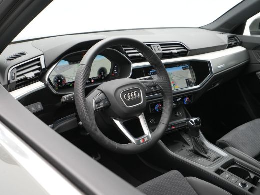 Audi Q3 35 TFSI 150 pk S-Tronic S line edition Trekhaak, Navi, Led, Pdc, Car play ActivLease financial lease
