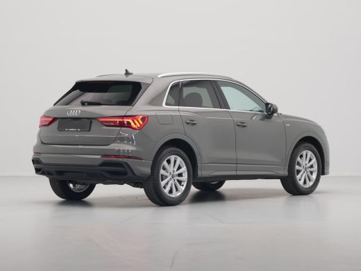 Audi Q3 35 TFSI 150 pk S-Tronic S line edition Trekhaak, Navi, Led, Pdc, Car play ActivLease financial lease