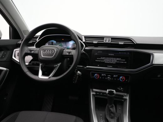Audi Q3 45 TFSI e 245 pk S-Tronic edition Navi, Camera, Stoelverwarming 58 ActivLease financial lease